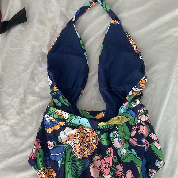 ModCloth plunge high waisted halter one piece swim suit size L EUC - Picture 4 of 6